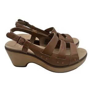 Earth Origins Brown Leather Slingback Platform Sandals